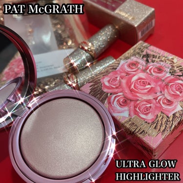 PAT McGRATH LABS SKIN FETISH: ULTRA GLOW HIGHLIGHTER のクチコミ「前から気になってたPat様‼︎
めちゃくちゃ可愛すぎて
テンション上がりました❤️
箱も可愛す.....」（1枚目）