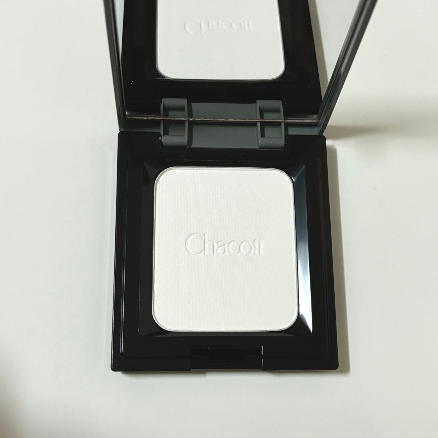 コンプレクションクリエイター/チャコット・コスメティクス/プレストパウダーを使ったクチコミ(4枚目)