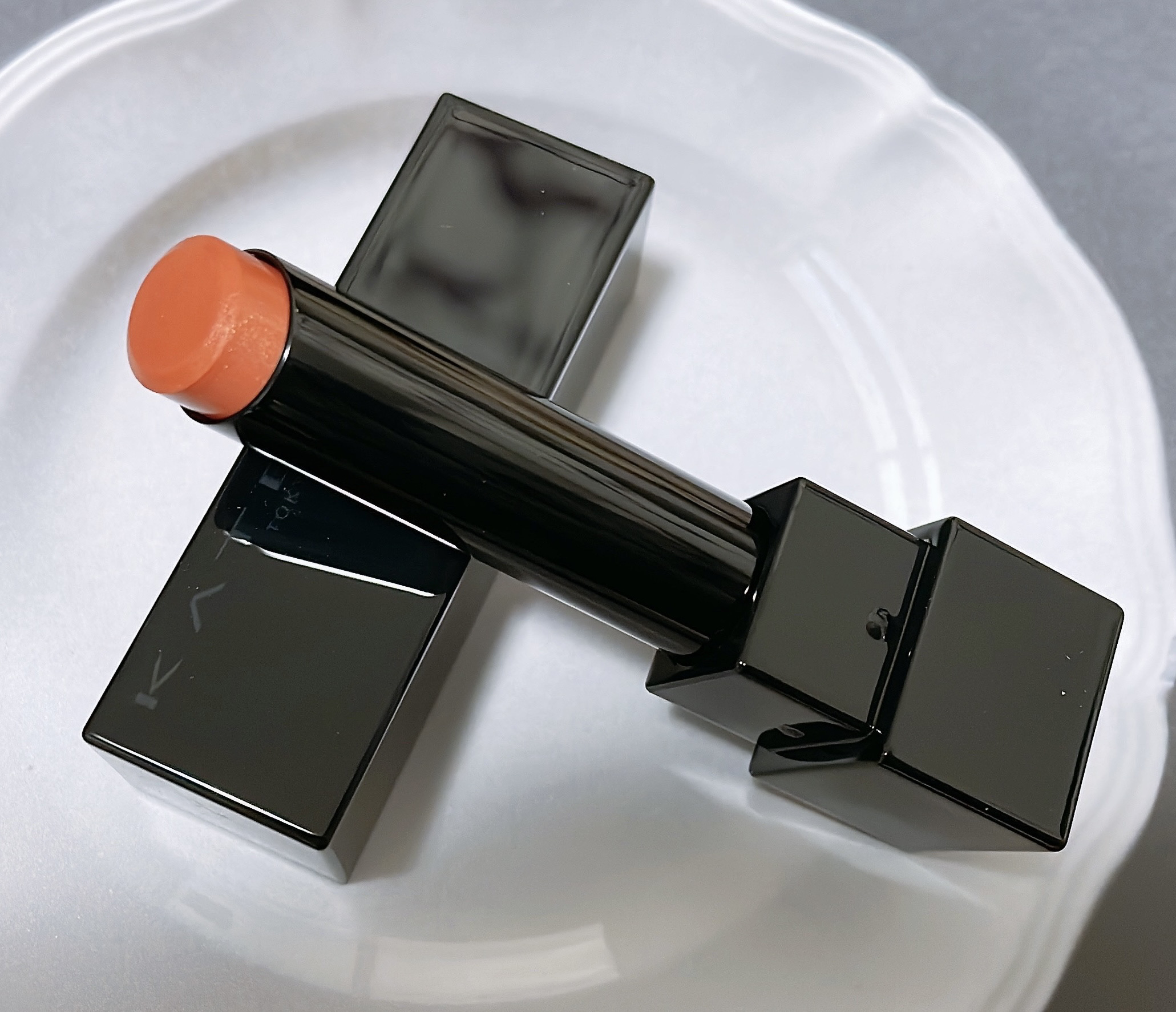 ケイト リップモンスター/KATE/口紅を使ったクチコミ（3枚目）