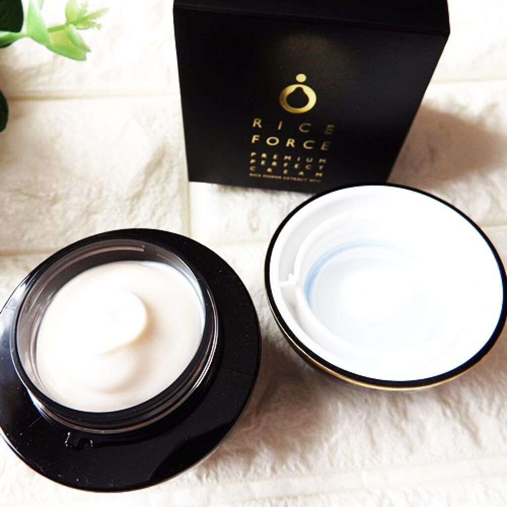 プレミアムパーフェクトクリーム/ライスフォース/フェイスクリームを使ったクチコミ(2枚目)