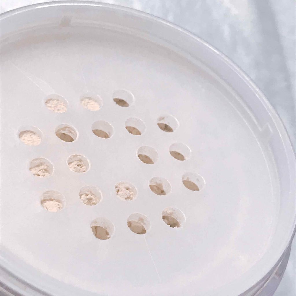 AC ワンダーコレクトパウダー ぐでたま/AC by Angelcolor/ルースパウダーを使ったクチコミ（2枚目）