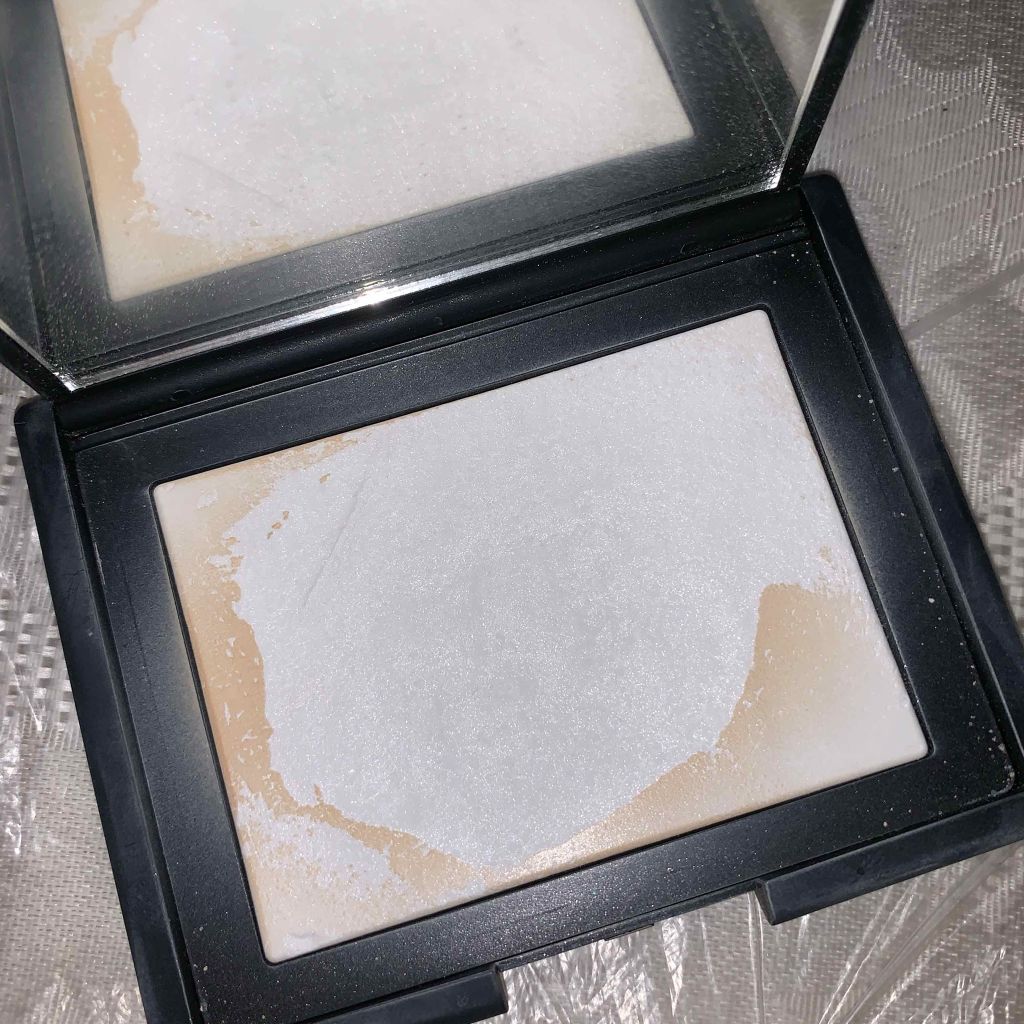ライトリフレクティングセッティングパウダー プレスト N/NARS/プレストパウダーを使ったクチコミ(2枚目)