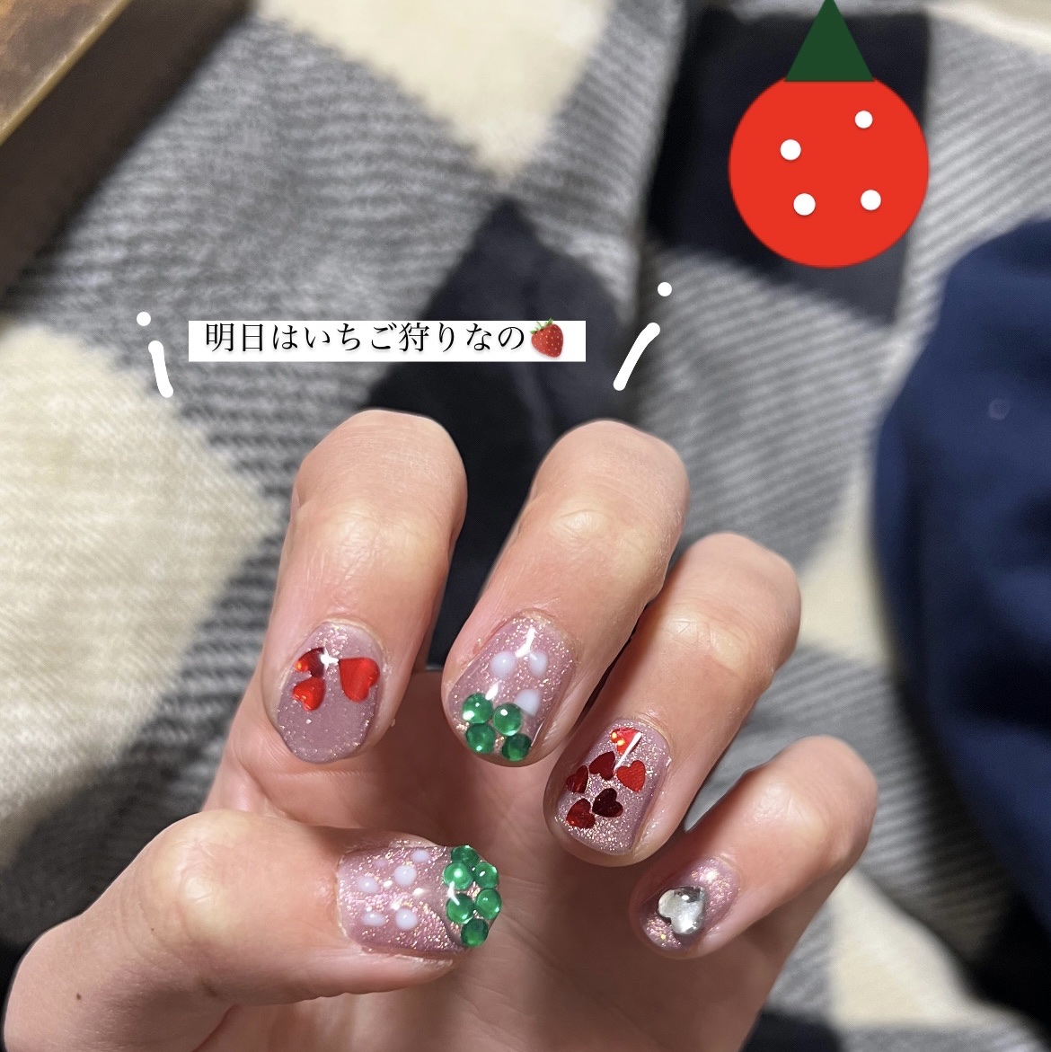 #甘めデイリーネイル,#セルフネイル,#ジェルネイル,#いちごネイル,#バレンタインネイルのネイルデザイン
