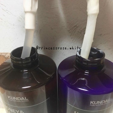 KUNDAL ネイチャーシャンプーのクチコミ「#kundal 様の
#ハニーアンドマカダミアヘアートリートメント 
ベビーパウダーの紹介❤️.....」（3枚目）