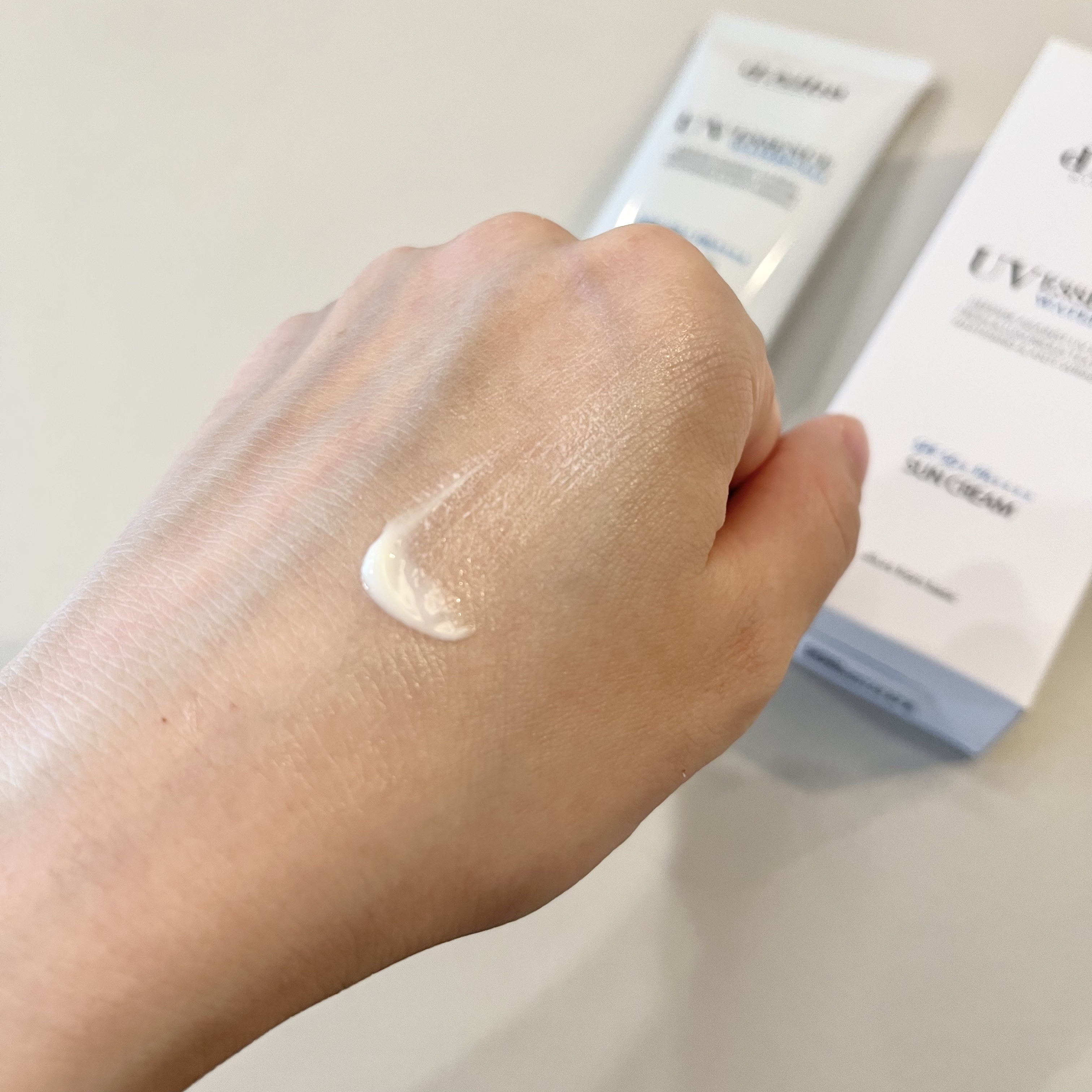 ダルバ ウォータフル エッセンス サンクリーム/ダルバ/日焼け止めクリームを使ったクチコミ（3枚目）