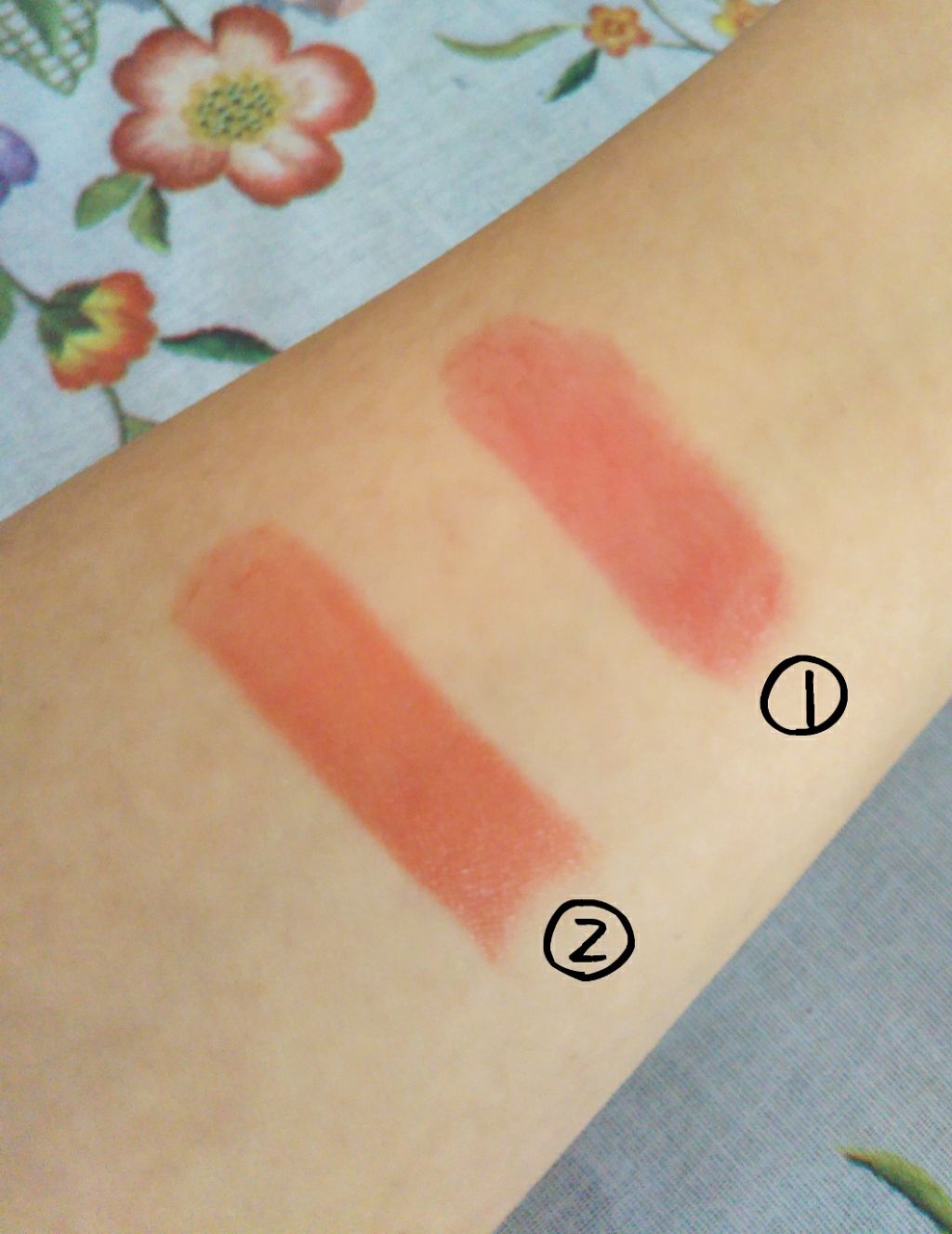 ラスティンググロスリップ/CEZANNE/口紅を使ったクチコミ（2枚目）