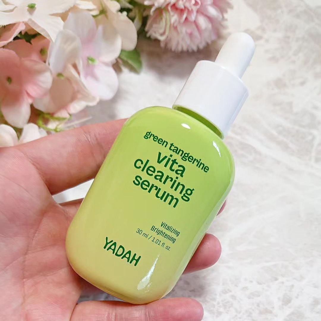 青みかんビタセラム/YADAH/美容液を使ったクチコミ（3枚目）