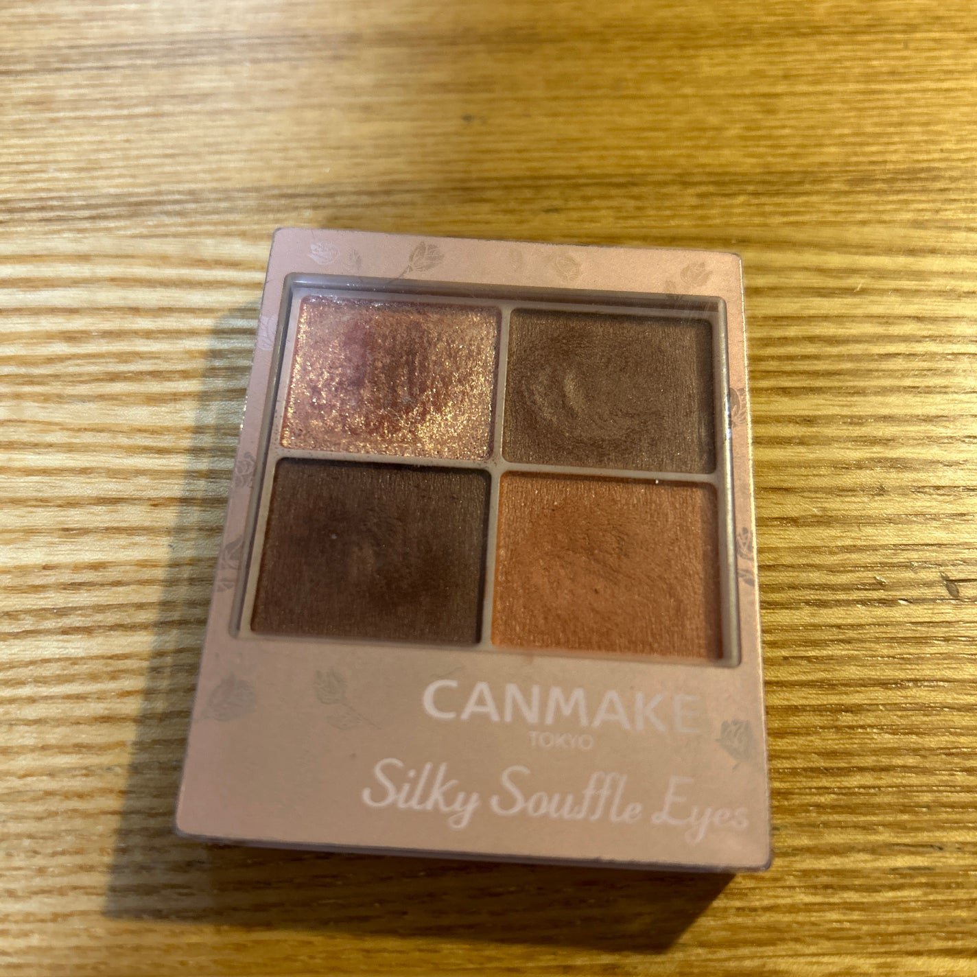 シルキースフレアイズ(マットタイプ)/キャンメイク/アイシャドウパレットを使ったクチコミ(1枚目)