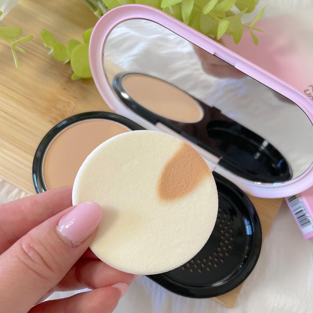 ライトフル C3 ナチュラル シルク パウダーファンデーション/M・A・C/パウダーファンデーションを使ったクチコミ(3枚目)