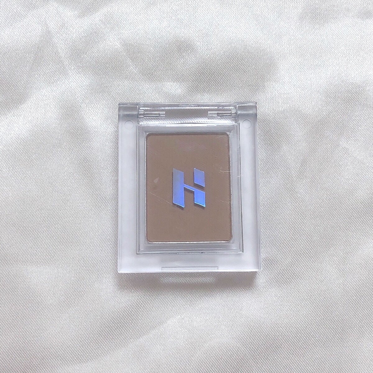 マイフェイブピースアイシャドウ/HOLIKA HOLIKA/単色アイシャドウを使ったクチコミ(3枚目)