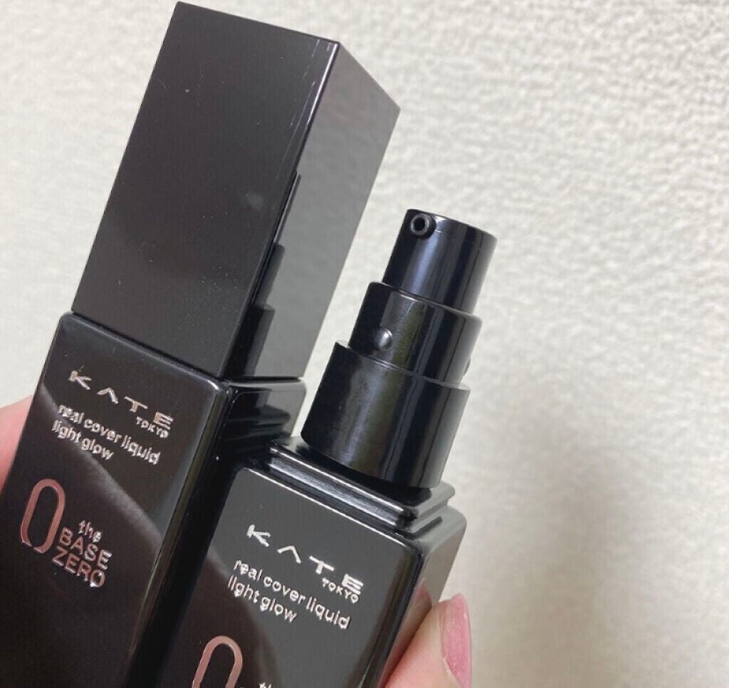 リアルカバーリキッド(ライトグロウ)/KATE/リキッドファンデーションを使ったクチコミ(2枚目)