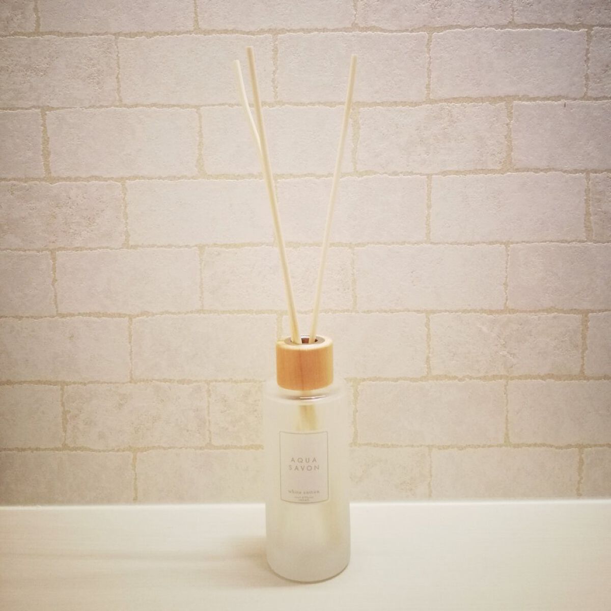 リードディフューザー　ホワイトコットンの香り/アクアシャボン/ルームフレグランスを使ったクチコミ（1枚目）