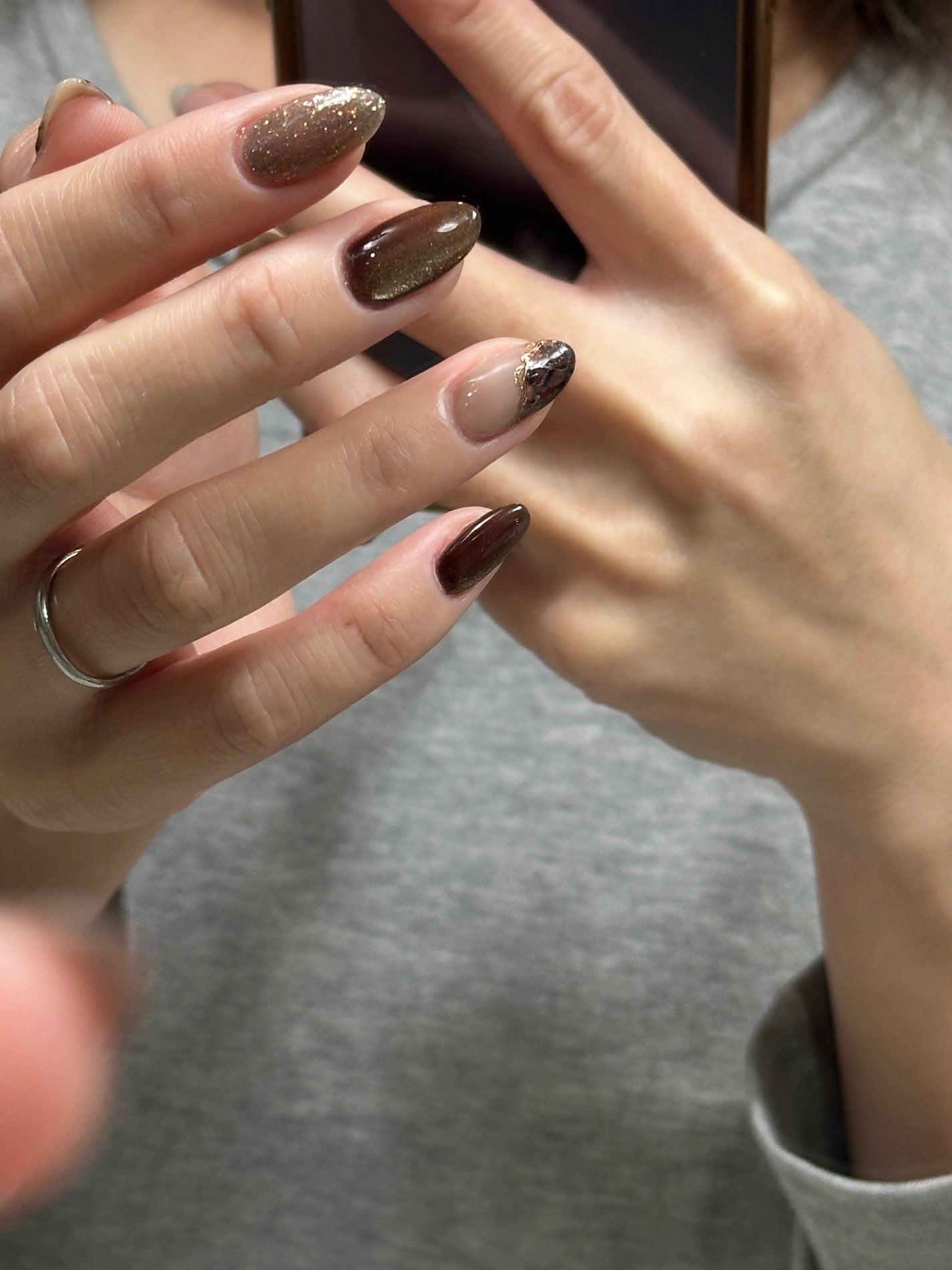 🐒ズボラママみっちゃんの高見えネイル💅 on LIPS 「←他にもたくさん投稿してます2024年もたくさんお世話になりま..」(1枚目)