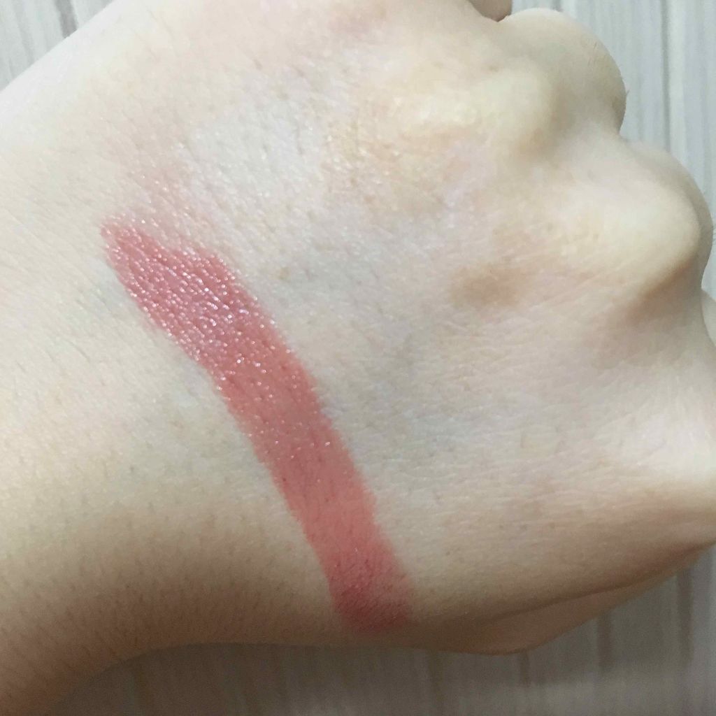 ラスティンググロスリップ/CEZANNE/口紅を使ったクチコミ（2枚目）