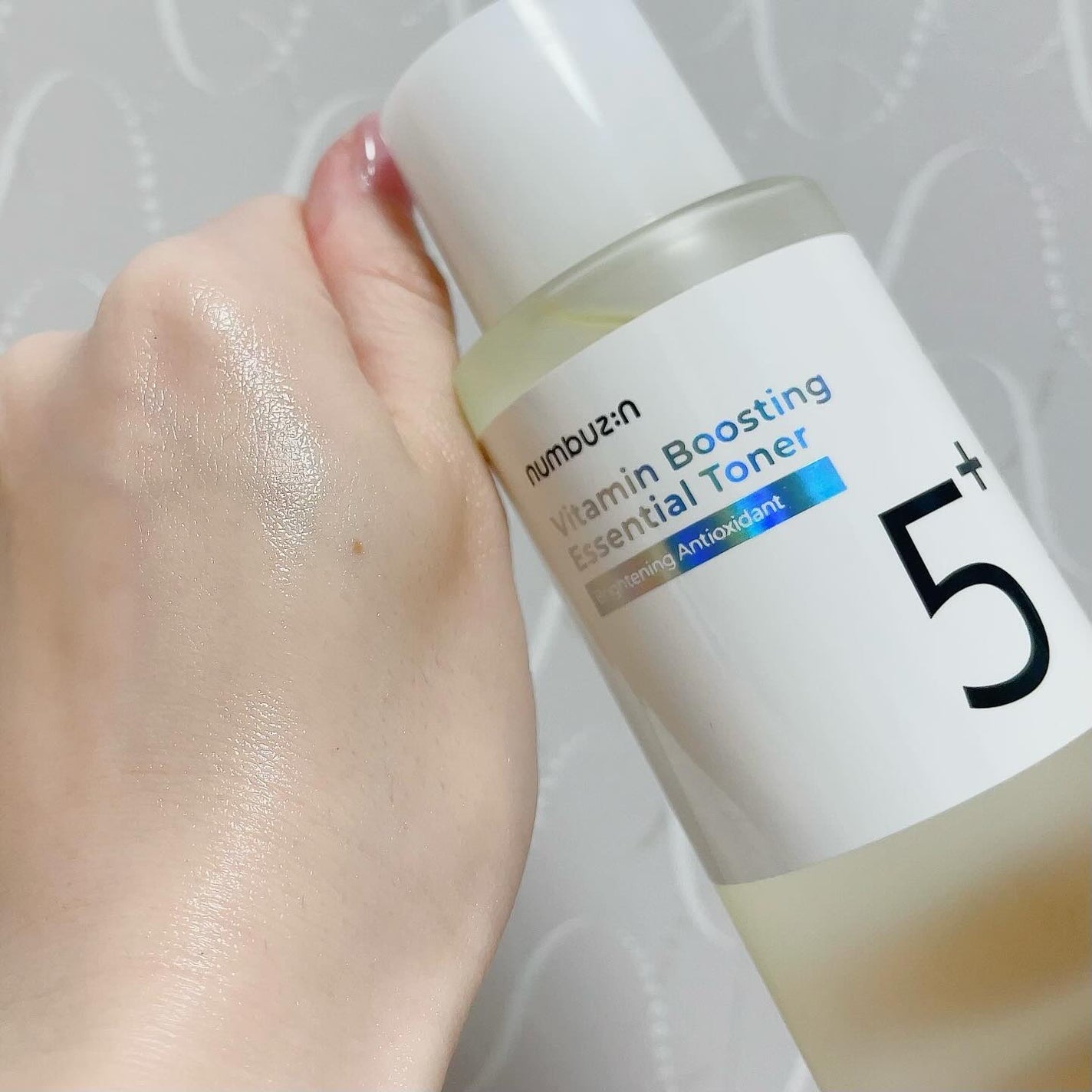 5番 白玉グルタチオンCエッセンシャルトナー/numbuzin/化粧水を使ったクチコミ(3枚目)