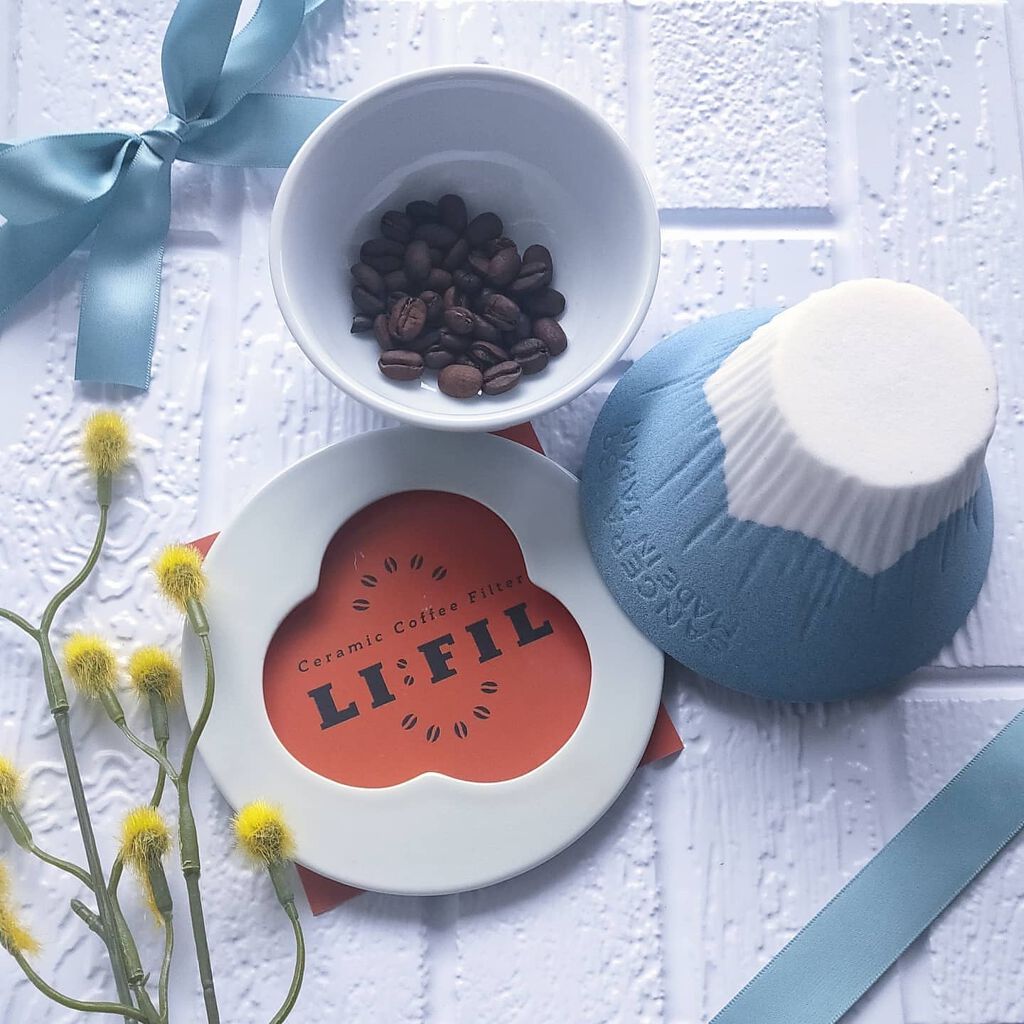 あたりちゃん♥️フォロバ&イイネ返し on LIPS 「LI:FIL(リフィル)Fuji波佐見焼き陶器で出来たコーヒー..」(1枚目)