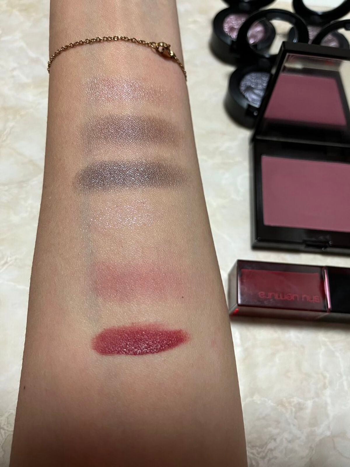 エクストラ ディメンション アイシャドウ/M・A・C/単色アイシャドウを使ったクチコミ(2枚目)