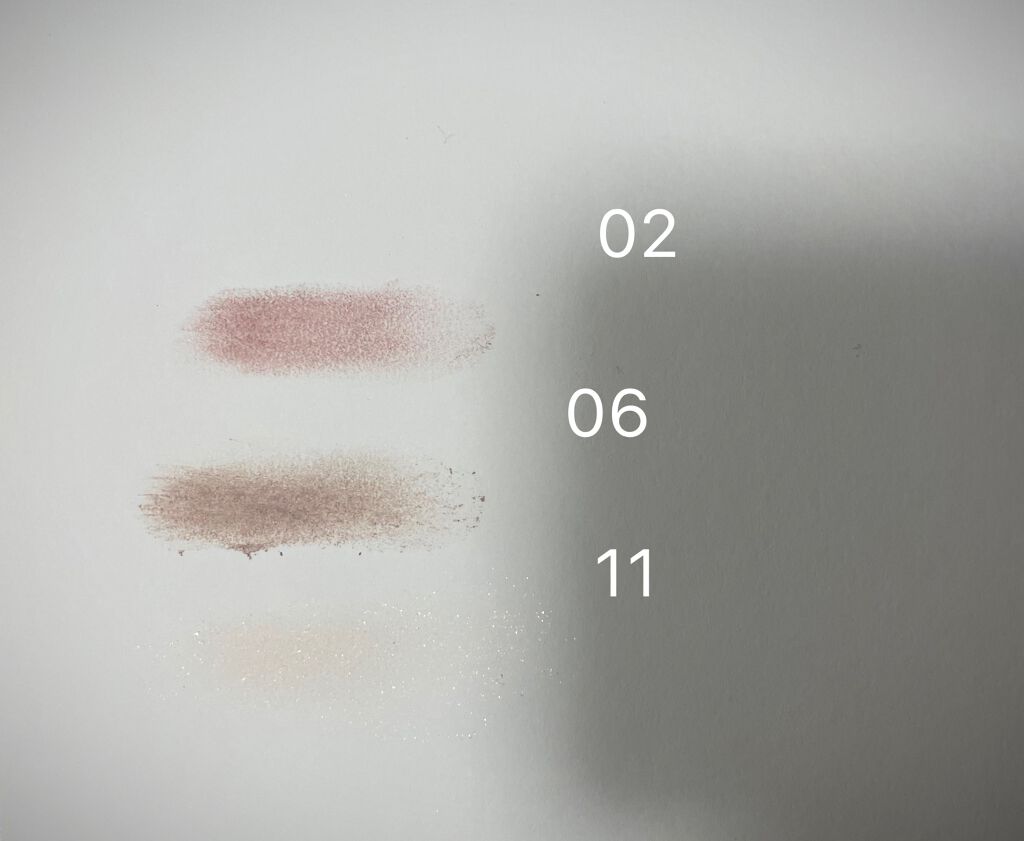 AQ アイシャドウ 08/DECORTÉ/単色アイシャドウを使ったクチコミ（2枚目）