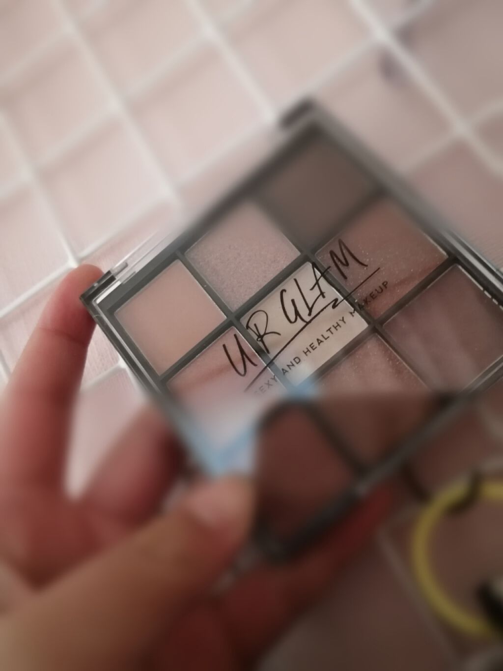 UR GLAM　BLOOMING EYE COLOR PALETTE/U R GLAM/アイシャドウパレットを使ったクチコミ（1枚目）