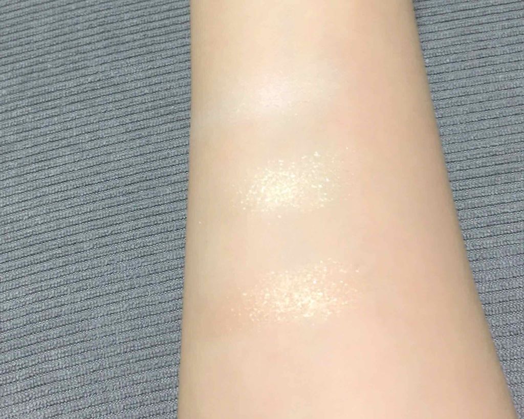 Super Shock Shadow/ColourPop/単色アイシャドウを使ったクチコミ(2枚目)