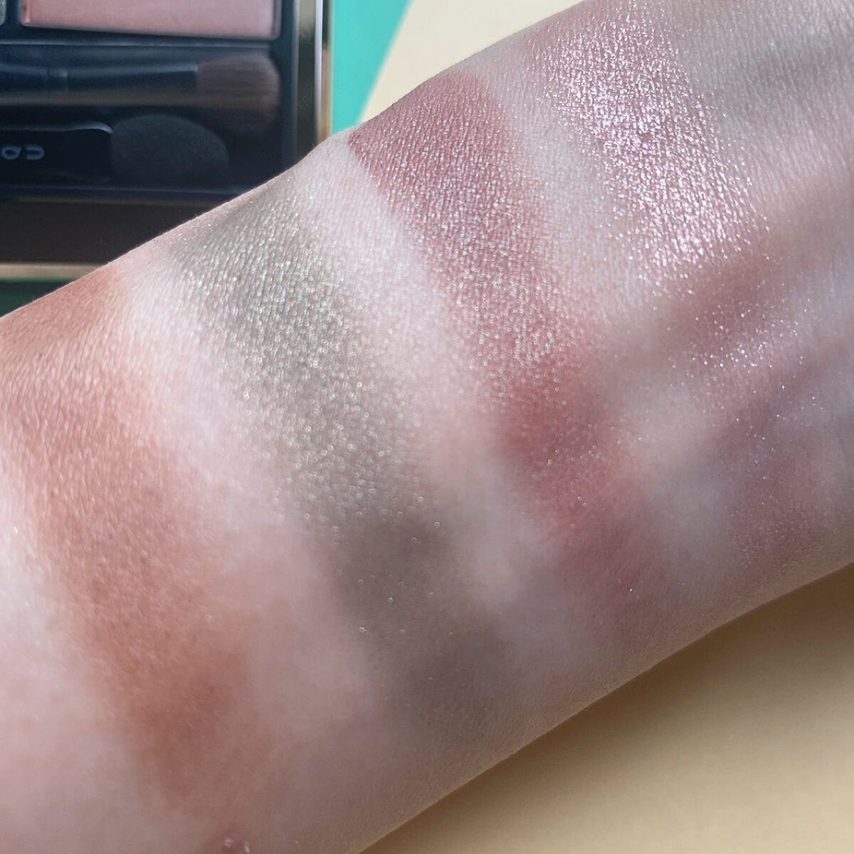 シグニチャー カラー アイズ/SUQQU/アイシャドウパレットを使ったクチコミ(4枚目)