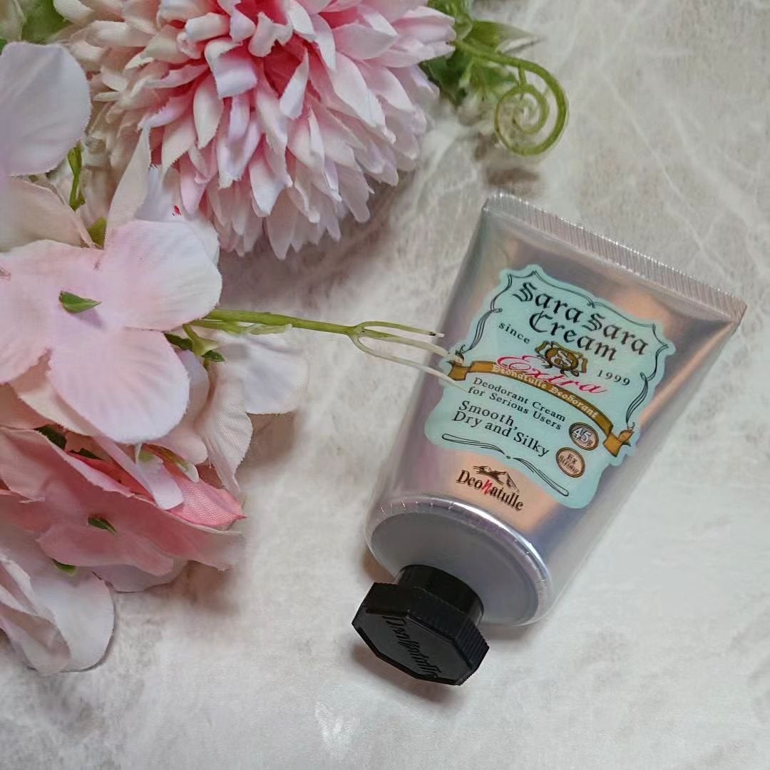 薬用さらさらデオドラントパウダー/デオナチュレ/デオドラント・制汗剤を使ったクチコミ(2枚目)