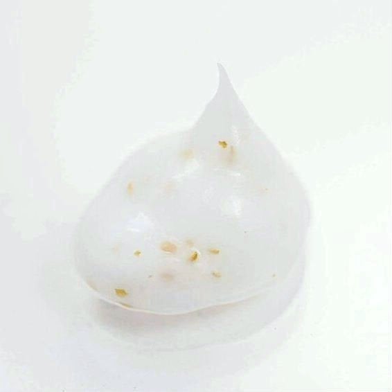 ゴールドハンドクリーム/箔座/ハンドクリームを使ったクチコミ(2枚目)