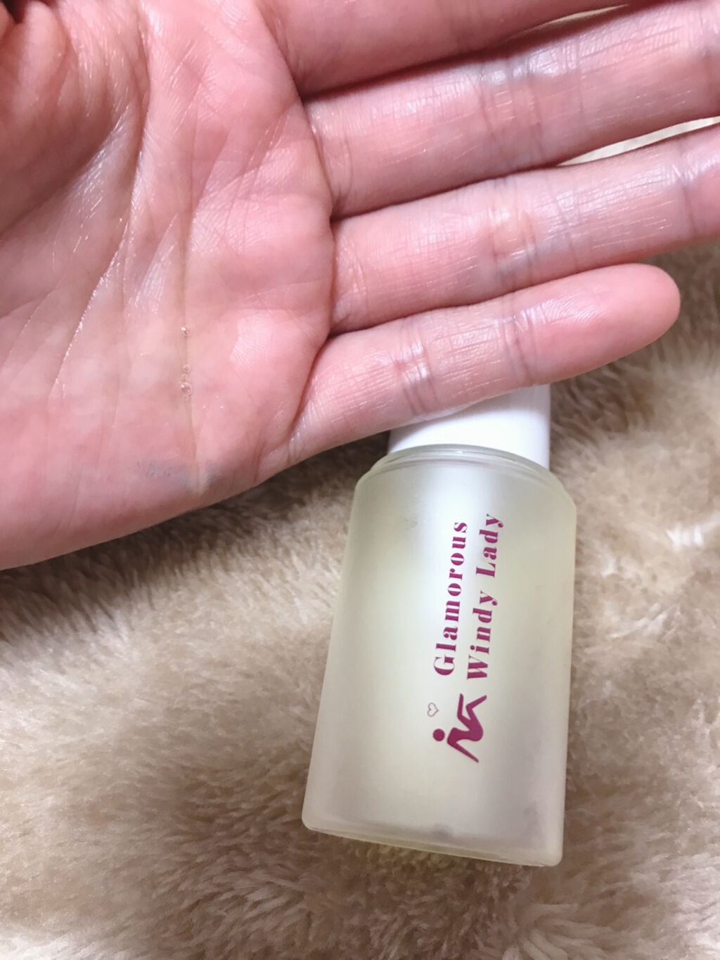 ヘアオイル グラマラスウィンディーレディ/uka/ヘアオイルを使ったクチコミ（2枚目）