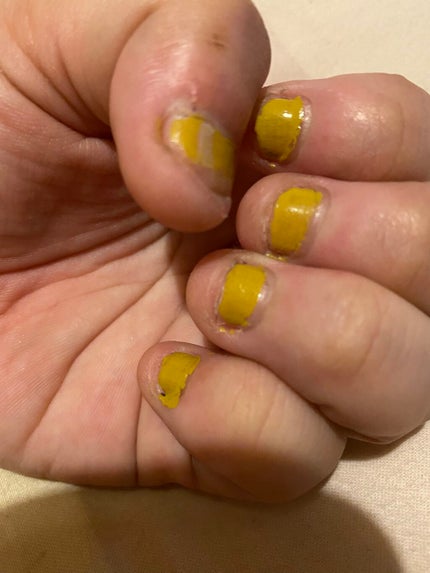 カラフルネイルズ/キャンメイク/マニキュアを使ったクチコミ(5枚目)