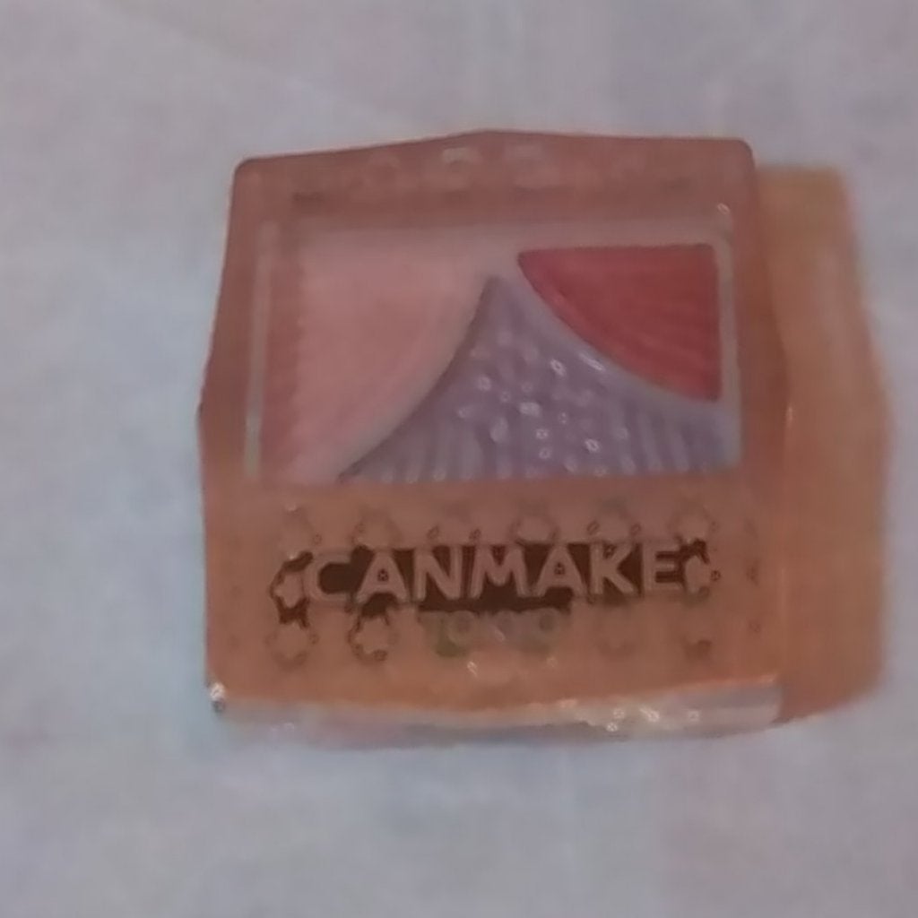 ジューシーピュアアイズ/キャンメイク/アイシャドウパレットを使ったクチコミ(1枚目)