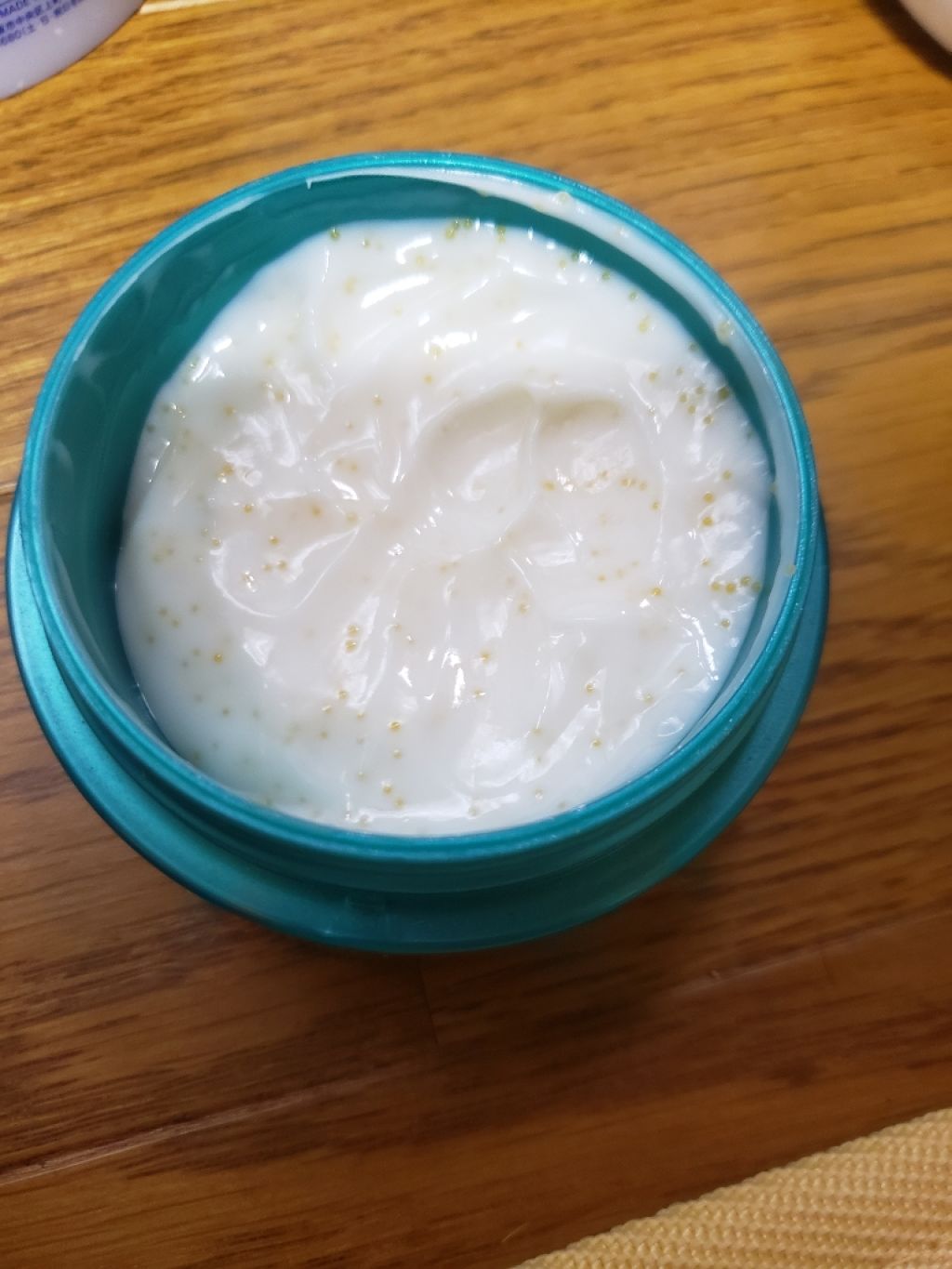 ビューティーチャージ ナイトスペリア/アトリックス/ハンドクリームを使ったクチコミ(2枚目)