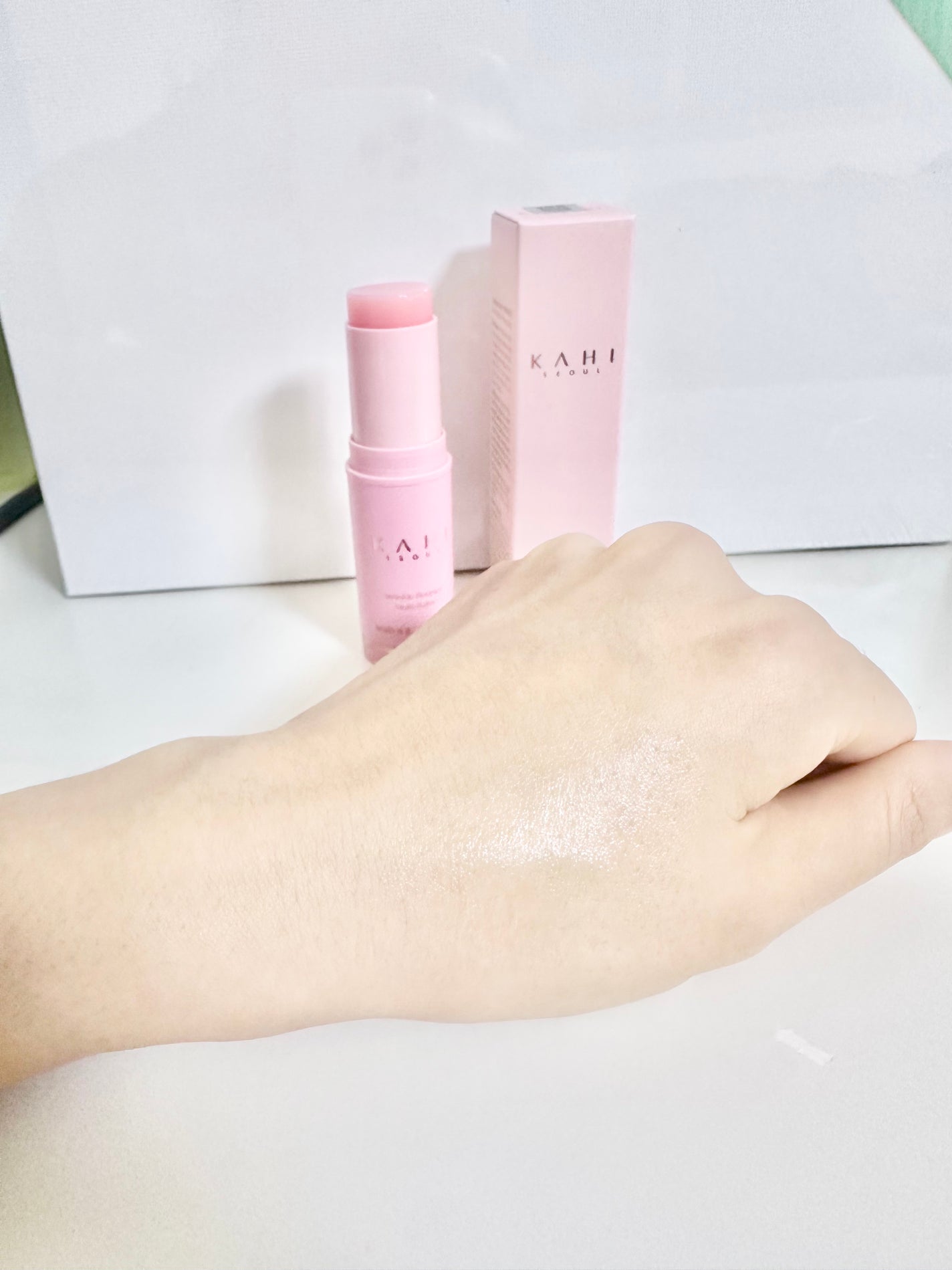 WRバウンス マルチバーム/KAHI/フェイスバームを使ったクチコミ(2枚目)