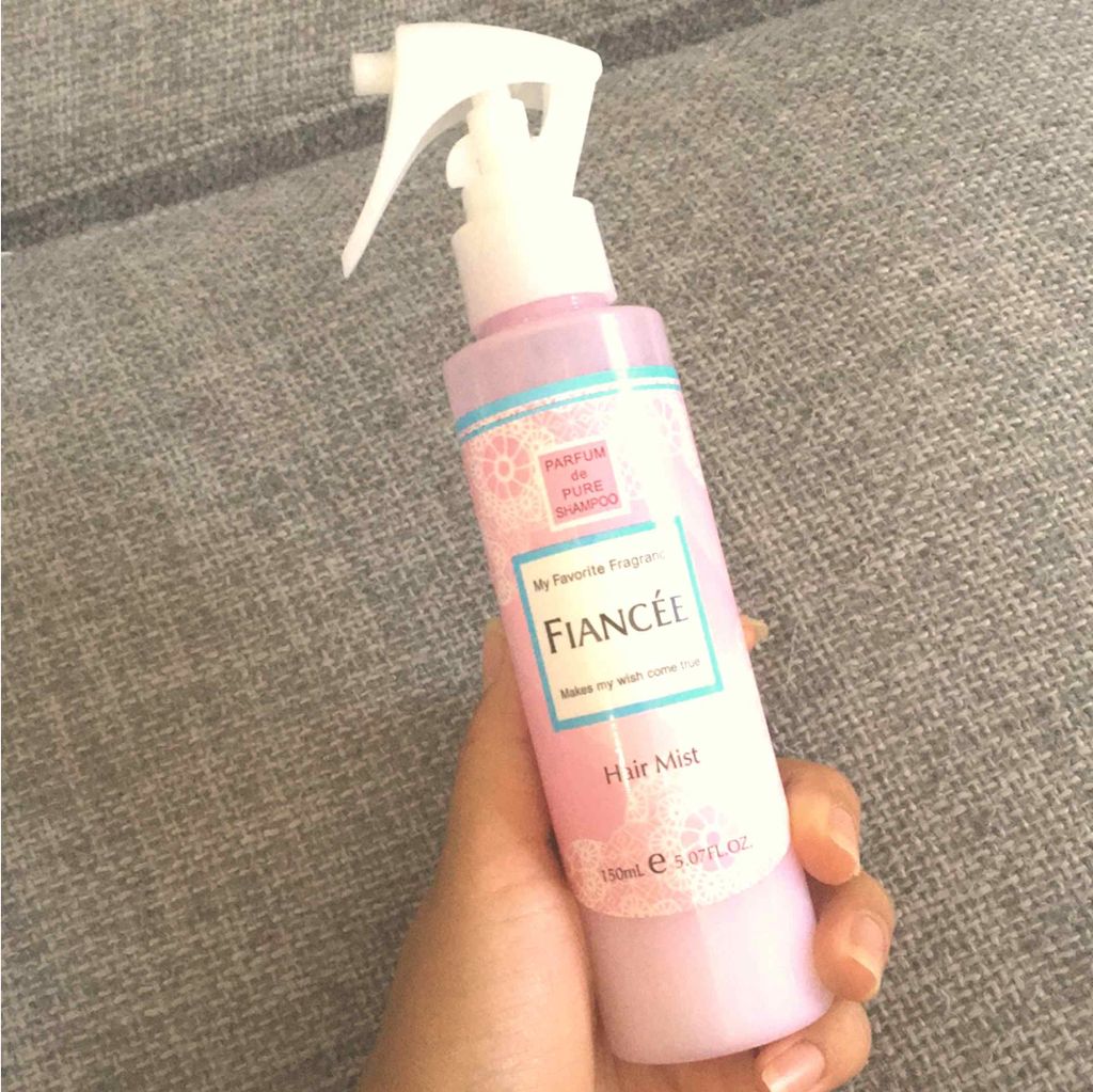フレグランスヘアミスト ピュアシャンプーの香り/フィアンセ/ヘアミストを使ったクチコミ（1枚目）