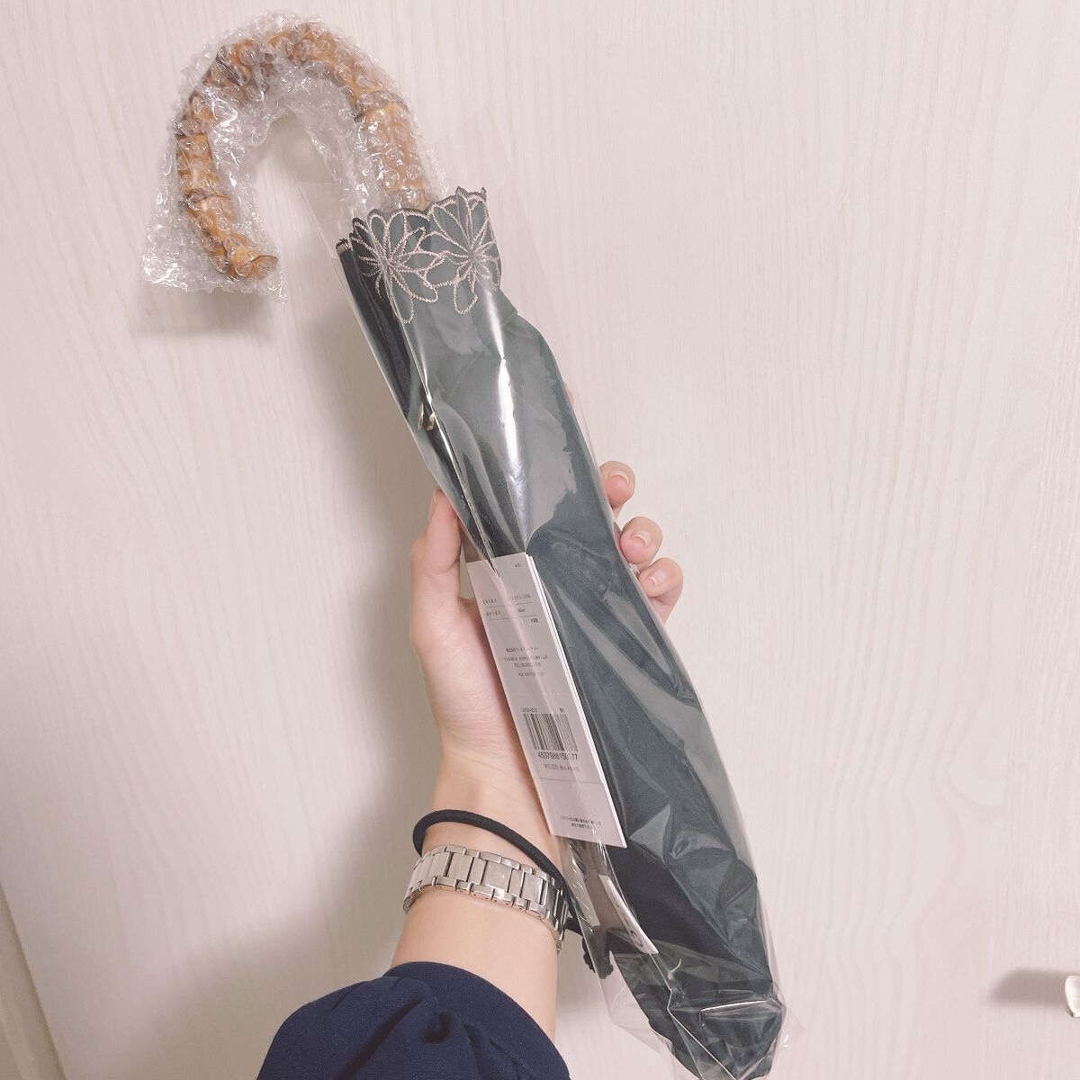 UVO(ウーボ)【2段/折りたたみ】最強の日傘 2段折/UVO/日傘を使ったクチコミ（3枚目）