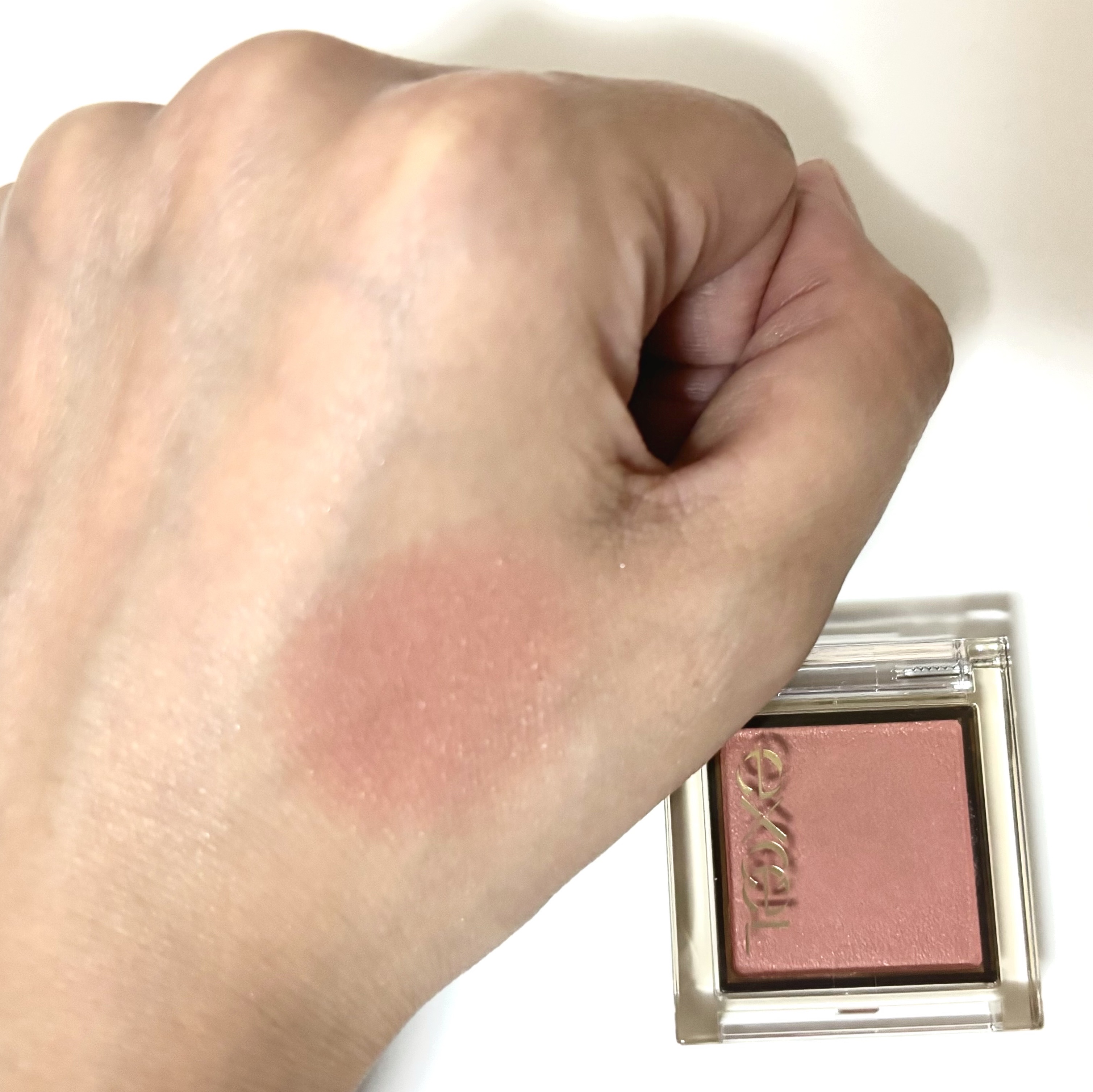 アイプランナー/excel/単色アイシャドウを使ったクチコミ（3枚目）