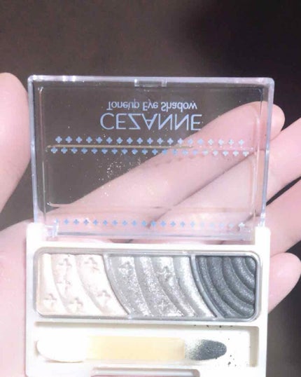 トーンアップアイシャドウ/CEZANNE/アイシャドウパレットを使ったクチコミ(1枚目)