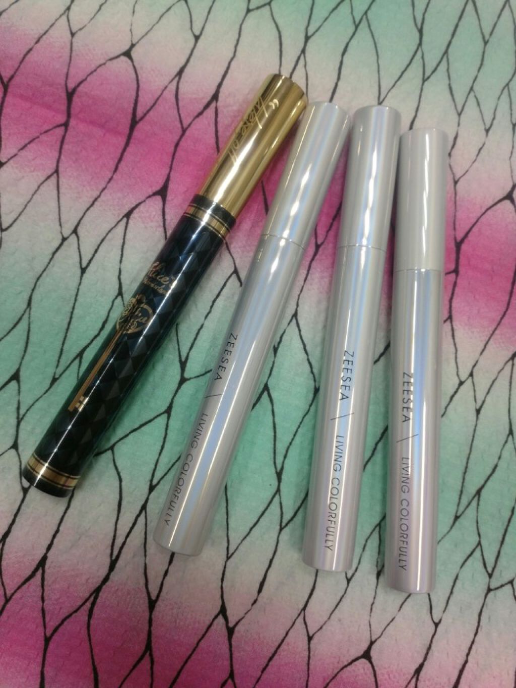 ダイヤモンドシリーズ カラーマスカラ/ZEESEA/マスカラを使ったクチコミ（2枚目）