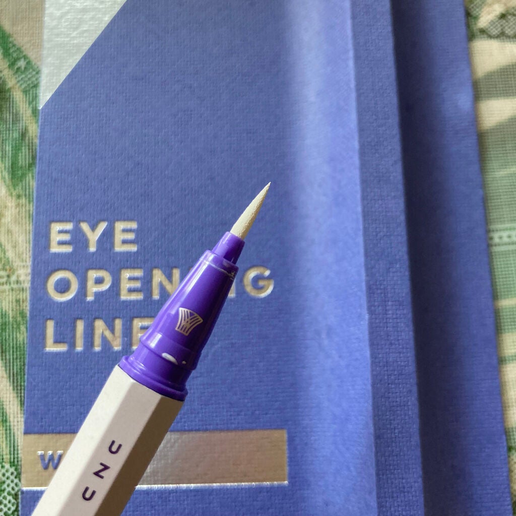 EYE OPENING LINER/UZU BY FLOWFUSHI/リキッドアイライナーを使ったクチコミ(5枚目)