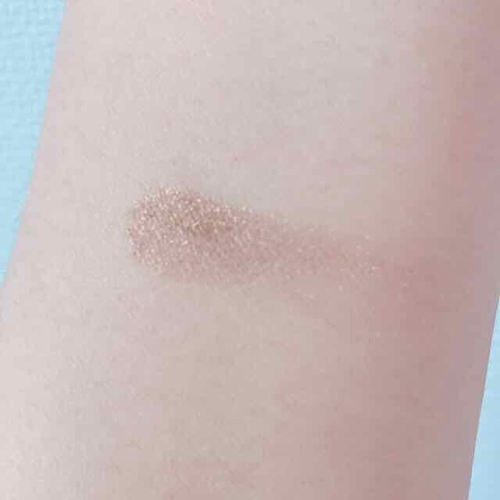 シャドーカスタマイズ/MAJOLICA MAJORCA/単色アイシャドウを使ったクチコミ(2枚目)