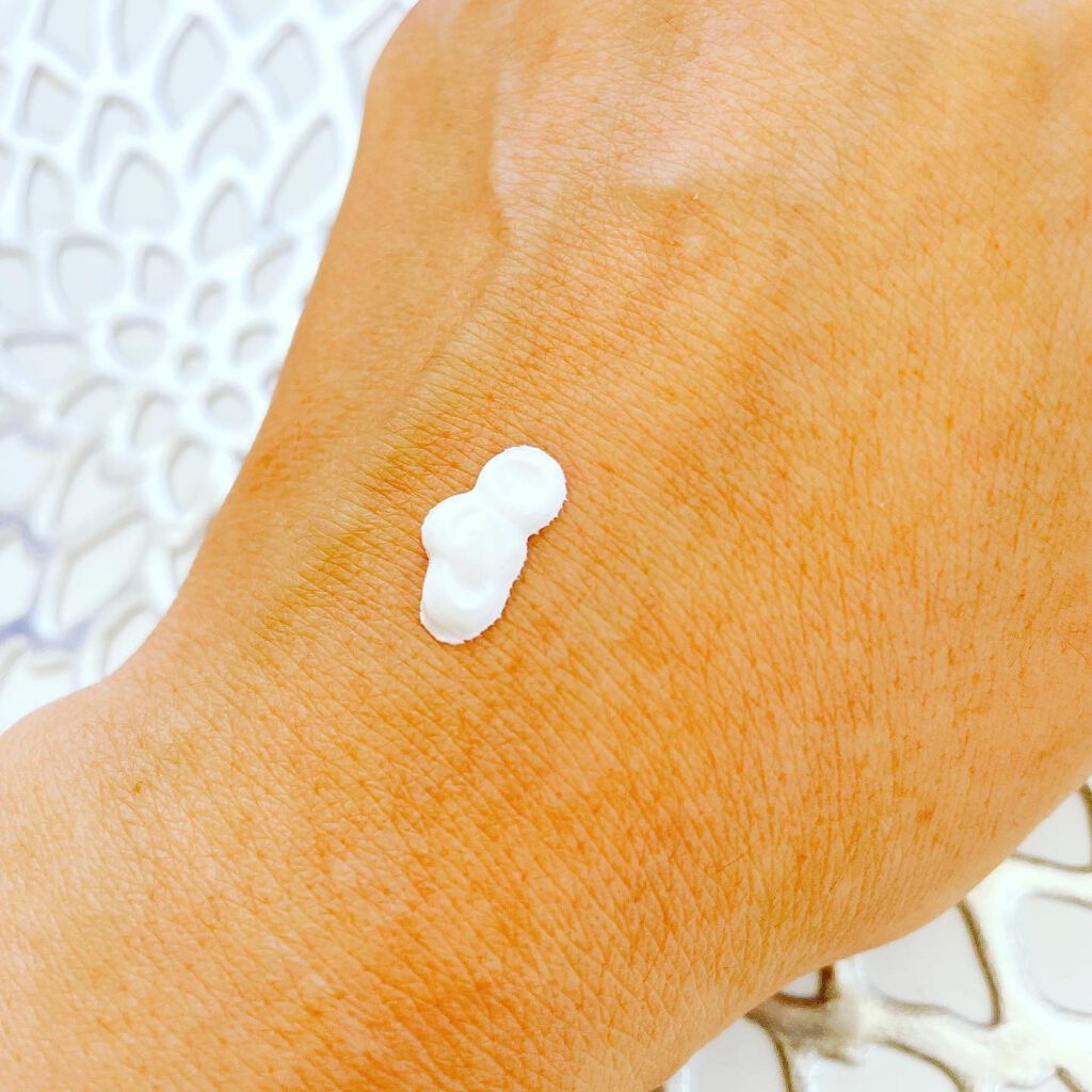 カラーチェンジファンデーション/QUEI/クリーム・エマルジョンファンデーションを使ったクチコミ(2枚目)