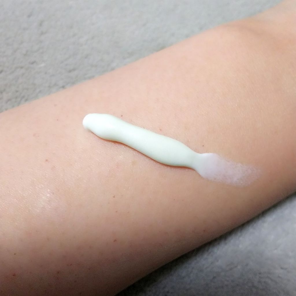 エクストラUV ハイライトジェル/アリィー/日焼け止めジェルを使ったクチコミ(2枚目)