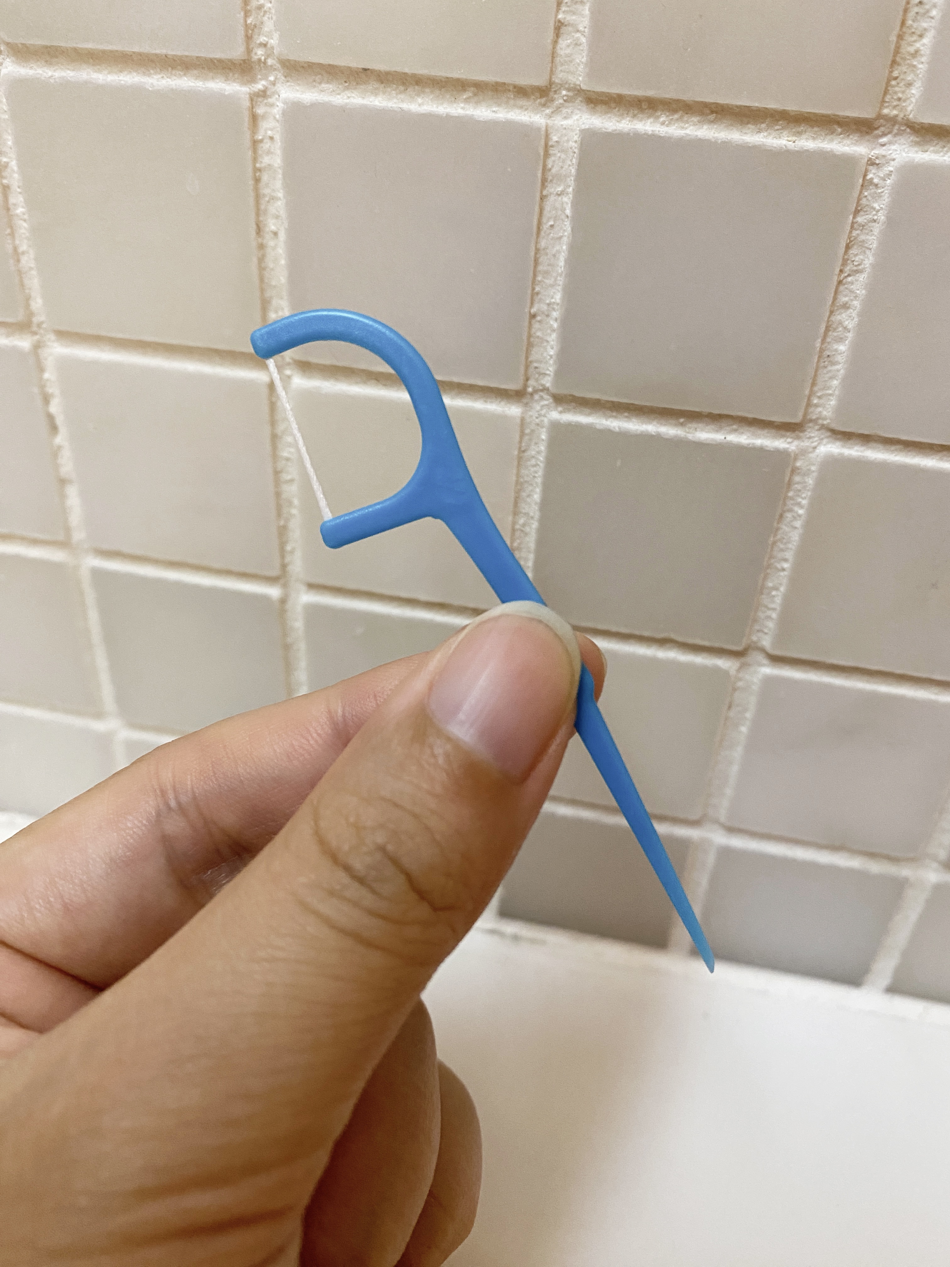 フロス&ピック/デンタルピュア/デンタルフロス・歯間ブラシを使ったクチコミ（2枚目）