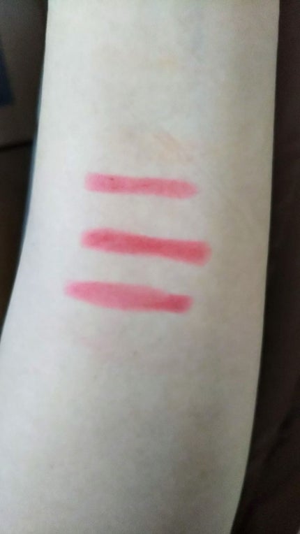 ダイソー×IT GIRL マットクレヨンリップ/DAISO/口紅を使ったクチコミ(3枚目)