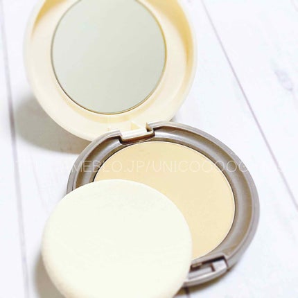 エッセンスBBパウダー ML(モイストラスティング)/毛穴パテ職人/プレストパウダーを使ったクチコミ(4枚目)