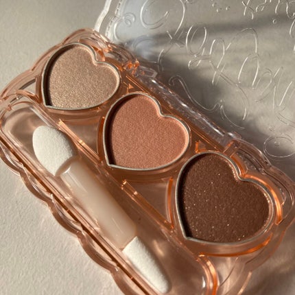 ドーリーフィール アイカラー/フォーチュン/アイシャドウパレットを使ったクチコミ(2枚目)