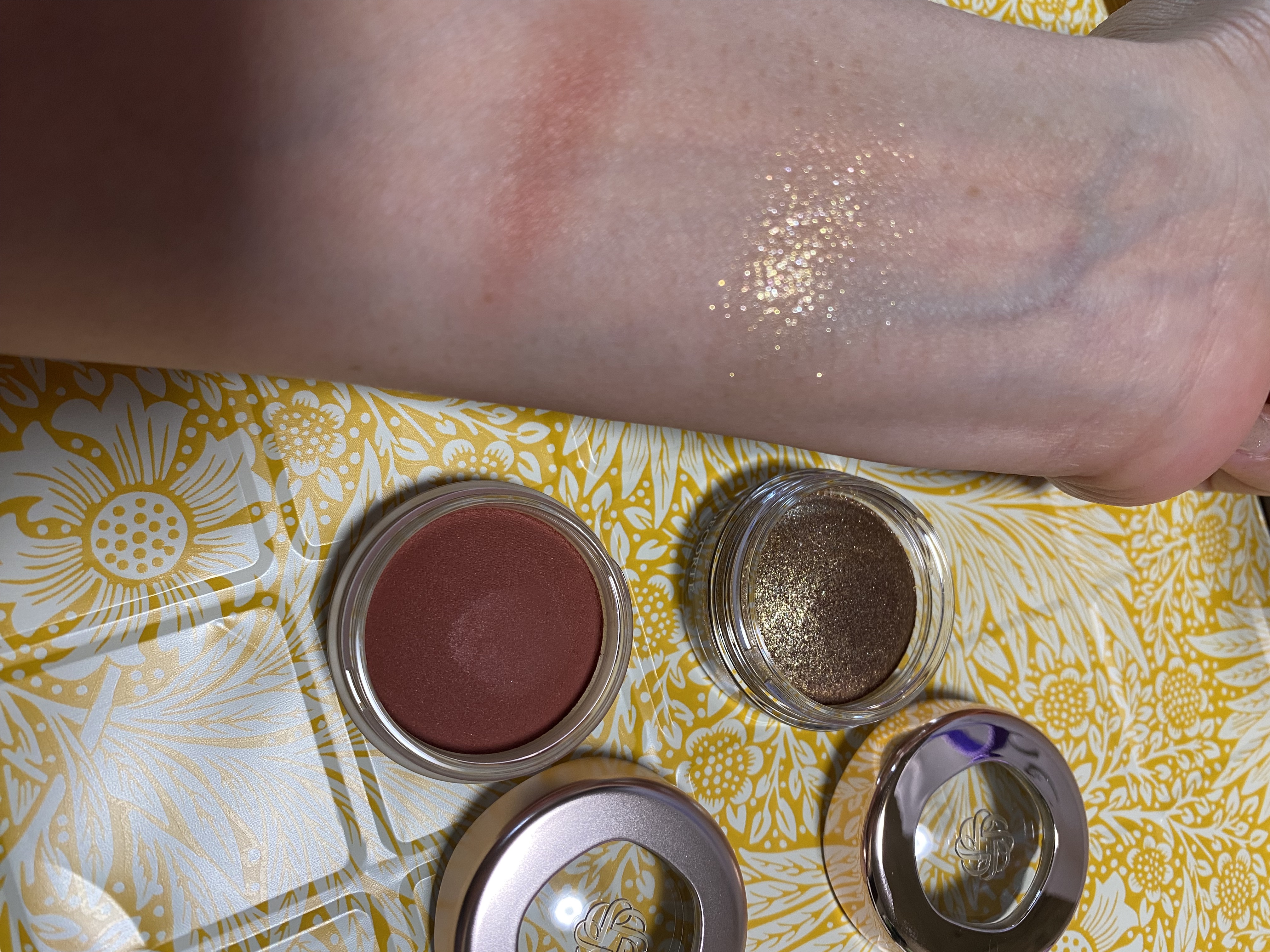 アイグロウジェム スキンシャドウ 08G moon ginger/DECORTÉ/ジェル・クリームアイシャドウを使ったクチコミ（3枚目）