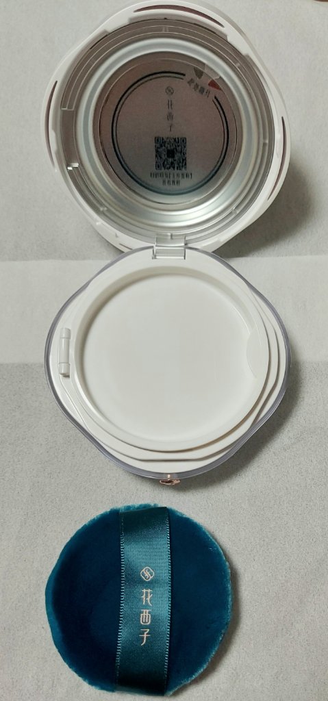 玉養桃花 ルースパウダー/花西子/ルースパウダーを使ったクチコミ（2枚目）