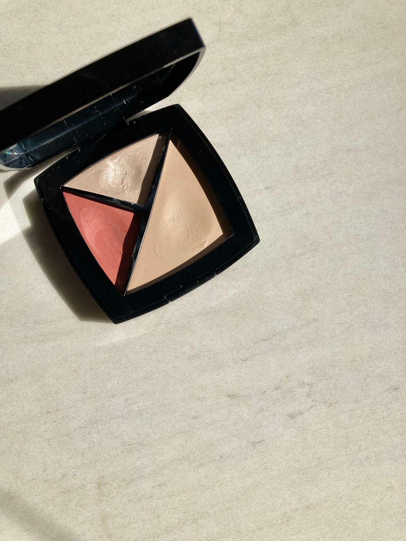 パレット エサンシエル/CHANEL/マルチパレットを使ったクチコミ(1枚目)