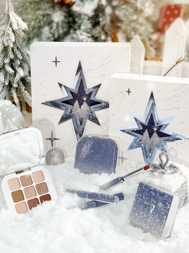 Perfect Diary「願い星」限定ギフト セット❄️
冬の夜空にまたたく星々のように。
華やかなムードと、数えきれないほどの輝きを詰め込んだ特別なコフレ。


----------------
❥