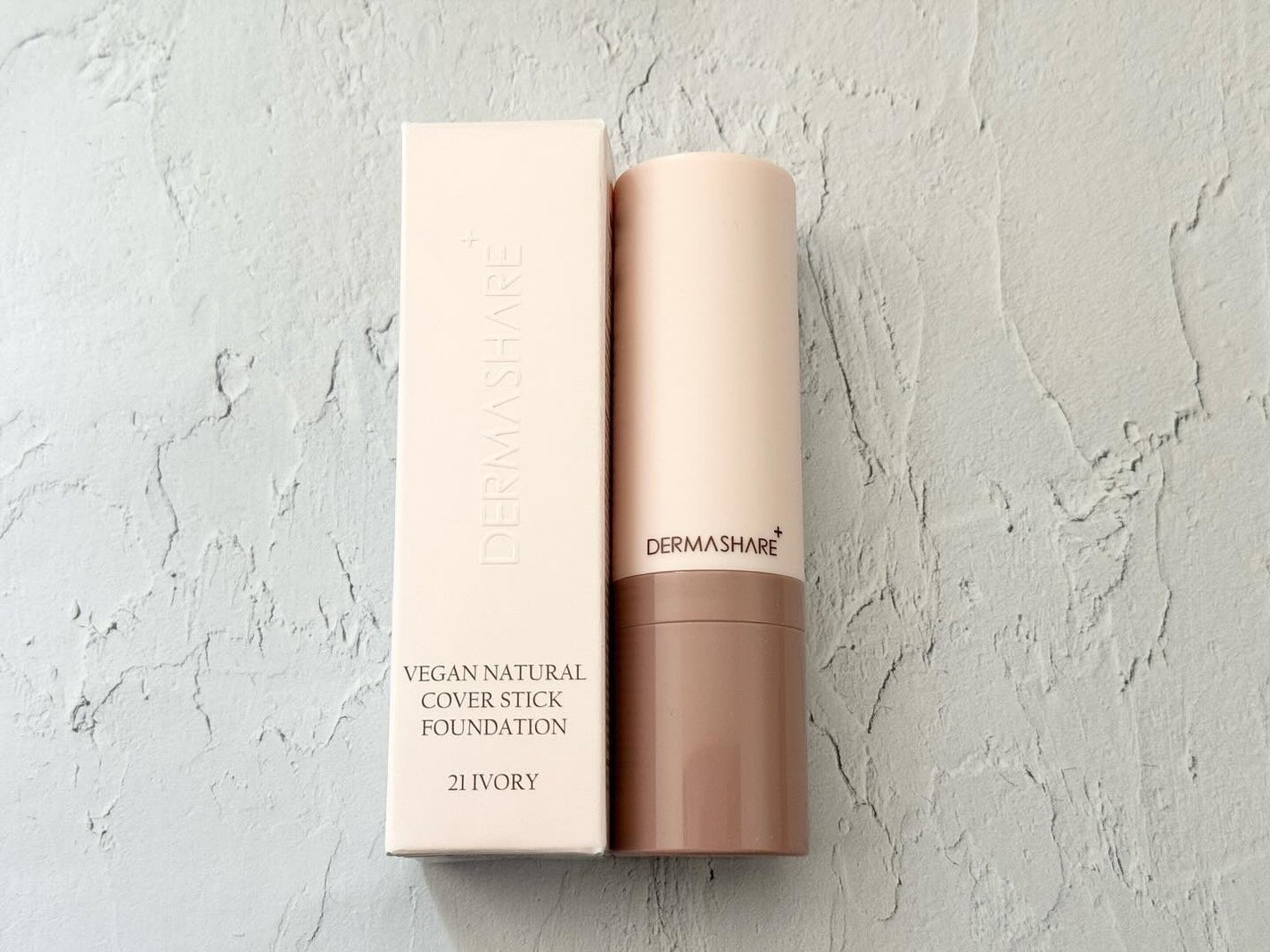 ヴィーガンナチュラルカバースティックファンデーション/DERMASHARE/その他ファンデーションを使ったクチコミ(1枚目)